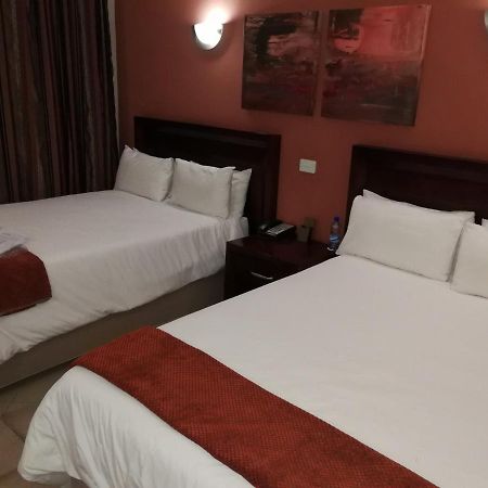 Royal Hotel Polokwane Exteriér fotografie