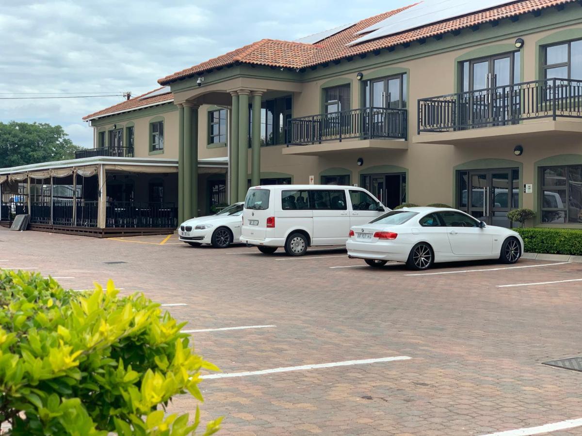 Royal Hotel Polokwane Exteriér fotografie