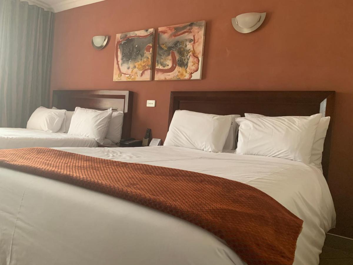 Royal Hotel Polokwane Exteriér fotografie